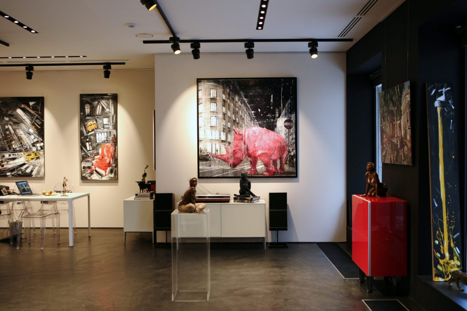 Artist gallery